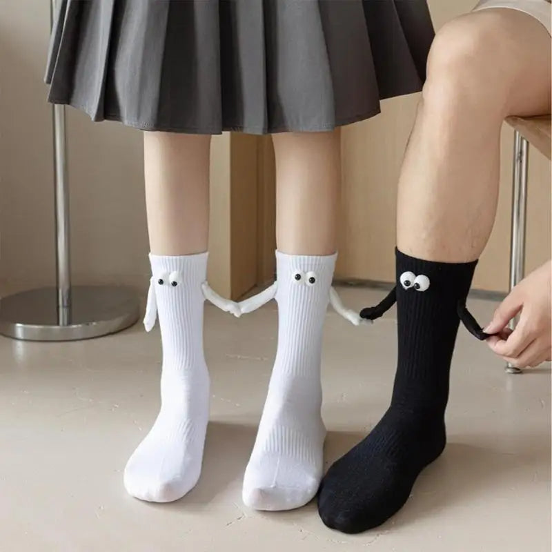 Handholding Socks for Couples | Newest in the Market