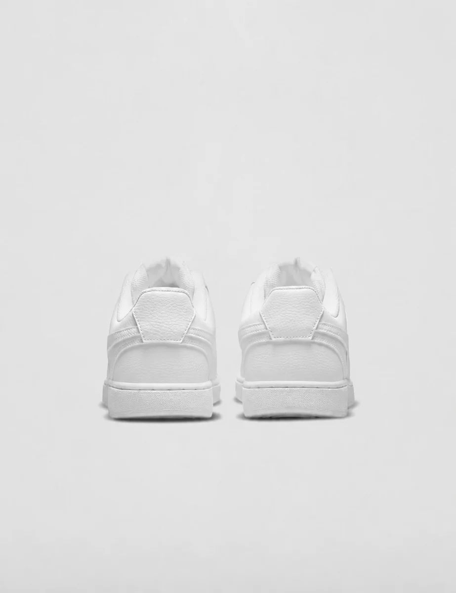 Women's Classic Low-Top Trainers in White, view 7.