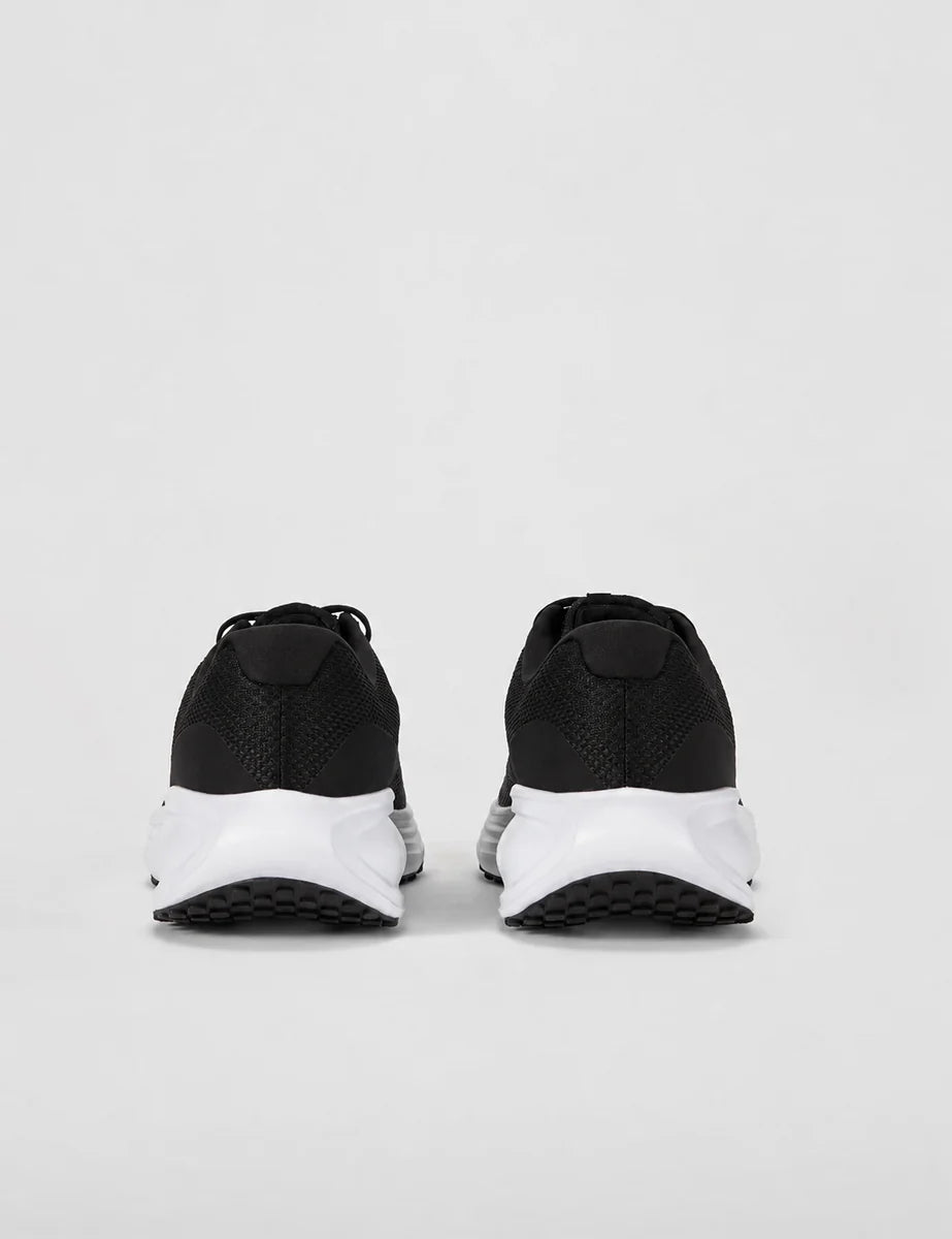 Men's Mesh Lace-Up Trainers in Black White Black, view 7.