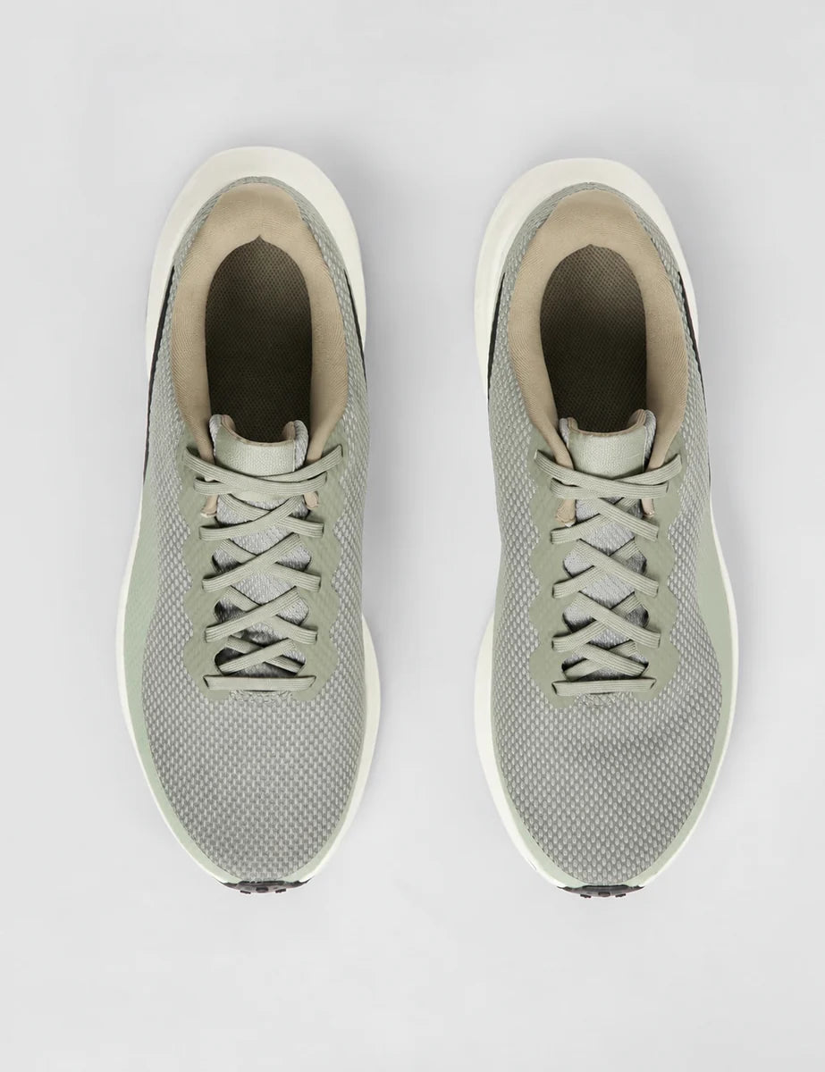 Men's Mesh Lace-Up Trainers in Light Army Black Jade, view 5.