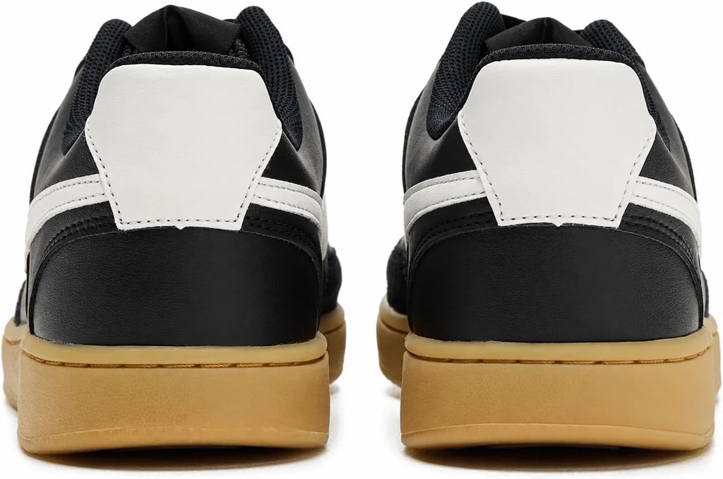 Women's Classic Low-Top Trainers in Black Gum Light Brown Sail, view 8.