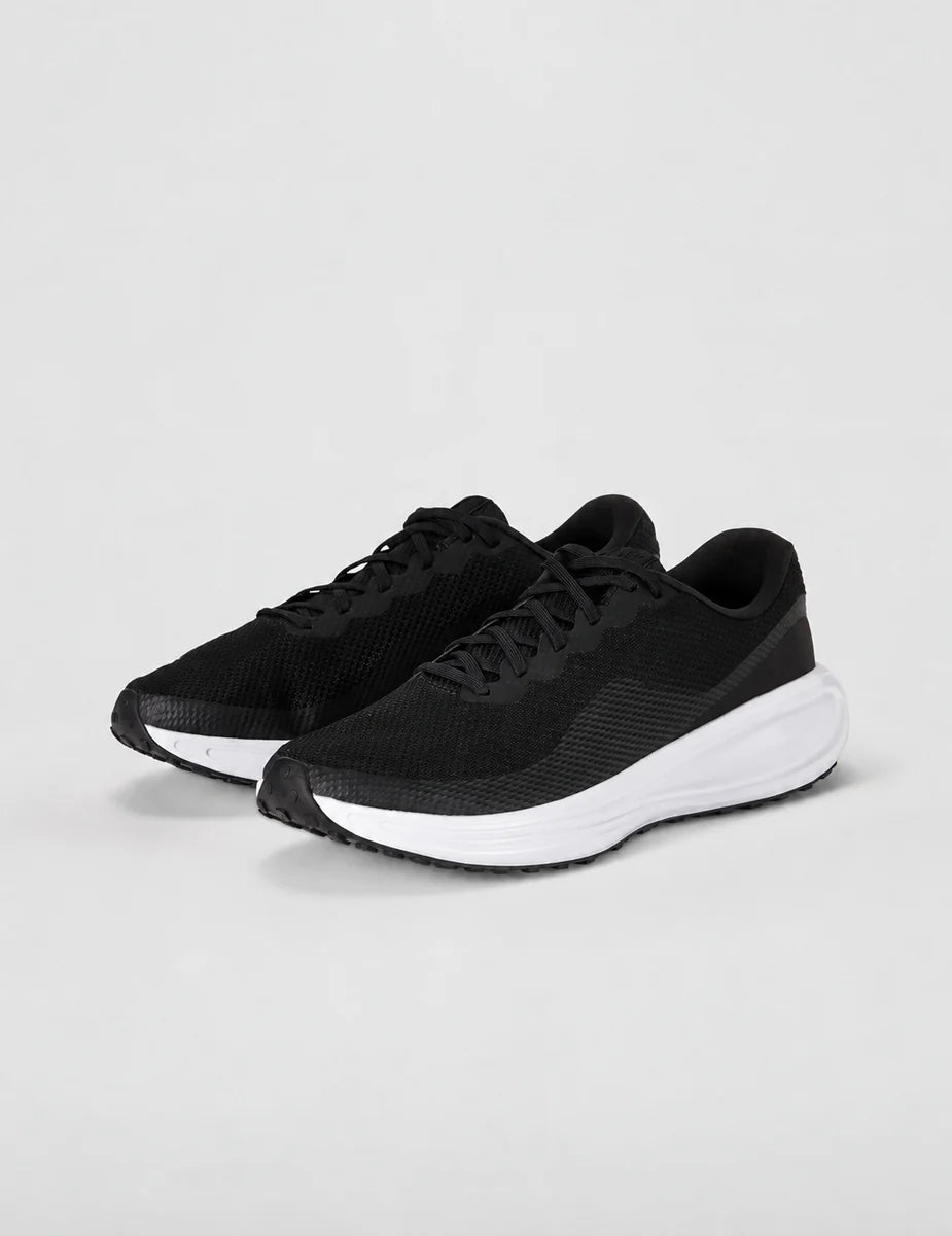 Men's Mesh Lace-Up Trainers in Black White Black, view 6.