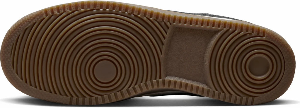 Women's Classic Low-Top Trainers in Sail Black Lt Orewood Brown, view 3.